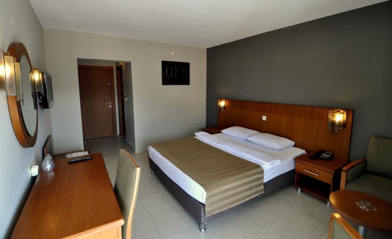 Hotel Surtel 3* Smeštaj