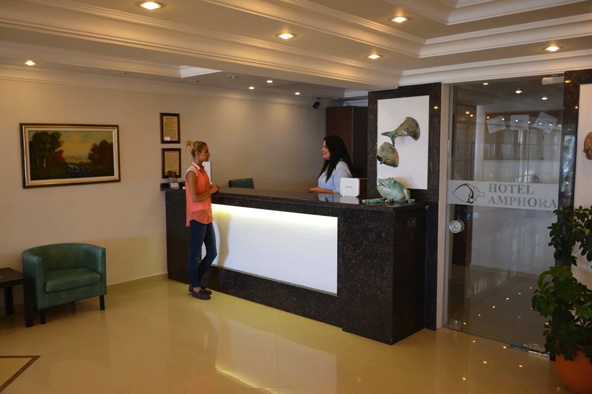 Hotel Amfora - recepcija