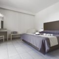 Thumbnail of http://Lagomandra%20Beach%20Hotel%20-%20Neos%20Marmaras,%20Sitonija,%20Halkidiki,%20Grčka%20-%20Letovanje%20-%20AquaTravel.rs