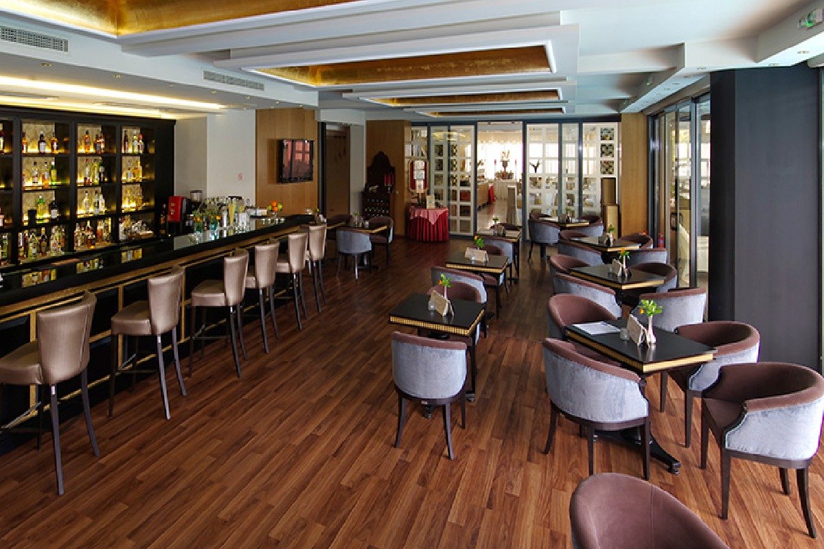 Bar u Mediterranean hotelu
