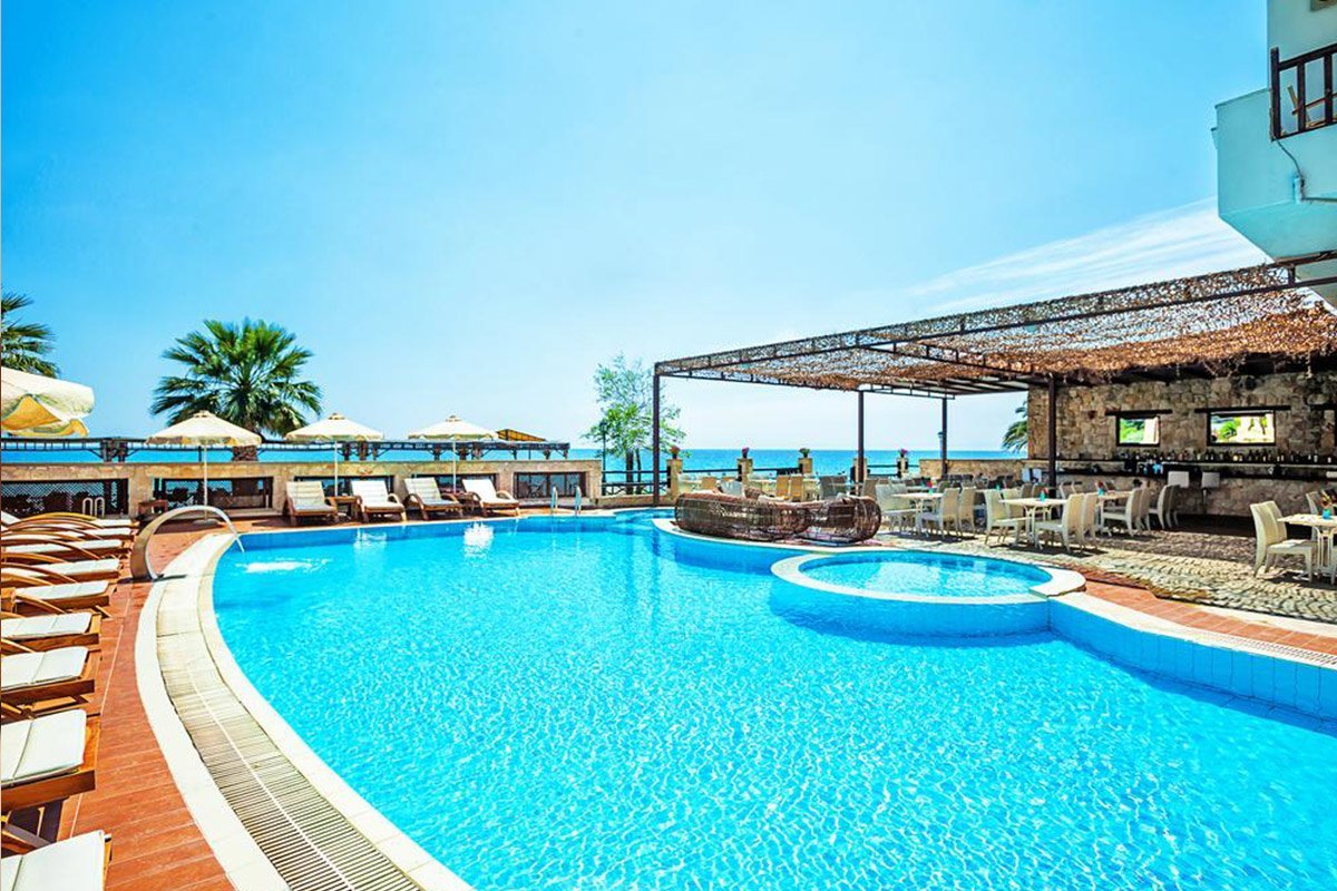 Hotel Possidi Paradise bazen