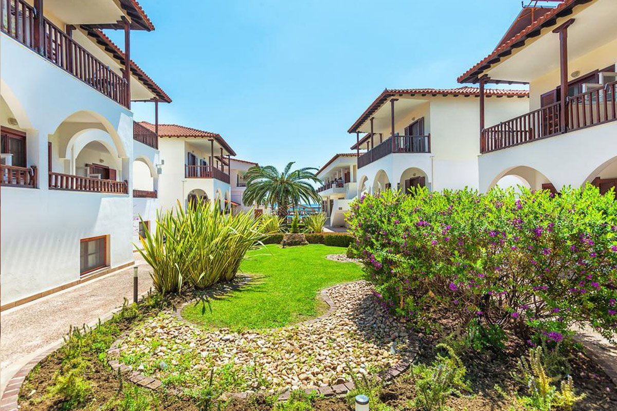 Hotel Possidi Paradise dvoriste