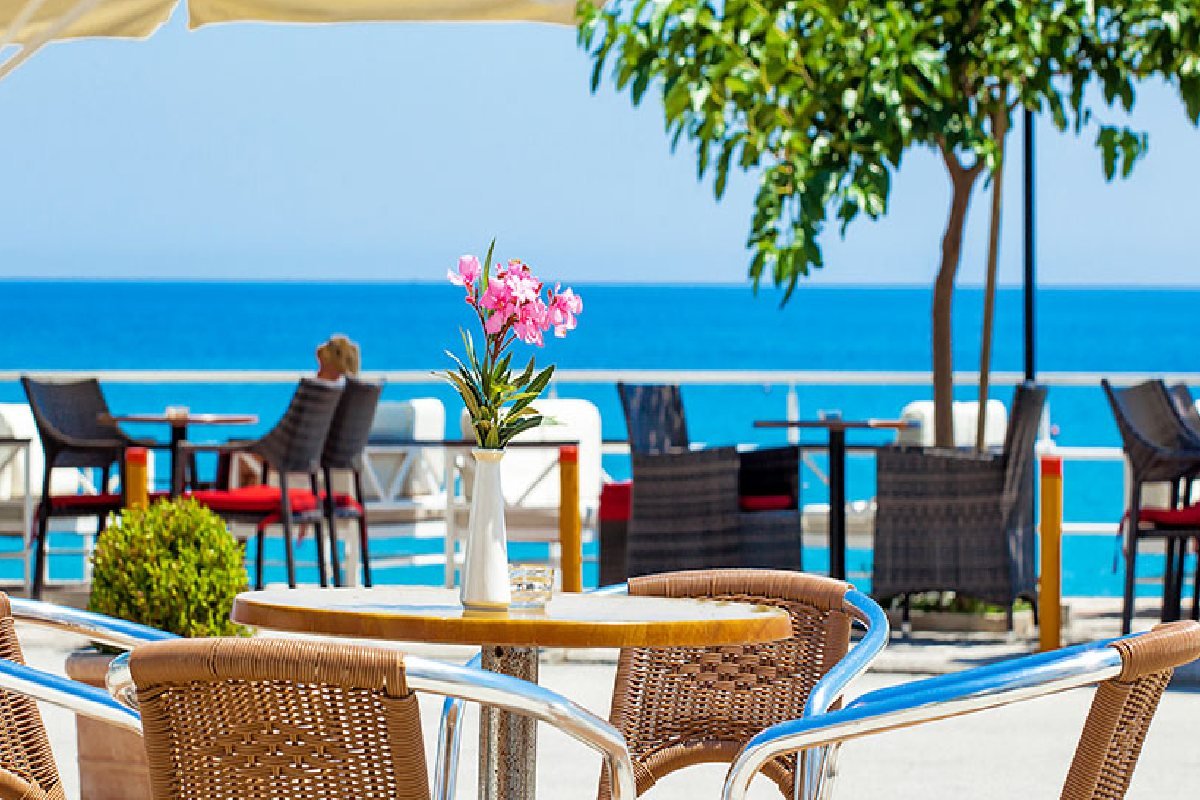 Hotel Xenios Dolphin Beach odmor