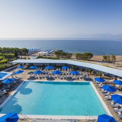 Delphi Beach hotel bazen