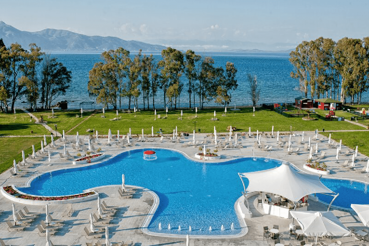 Hotel Louis Kerkyra Blue bazen