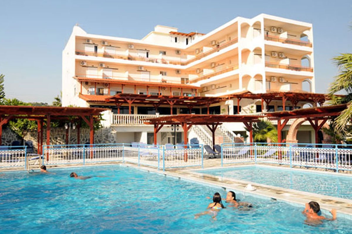 Poseidon Beach hotel spolja