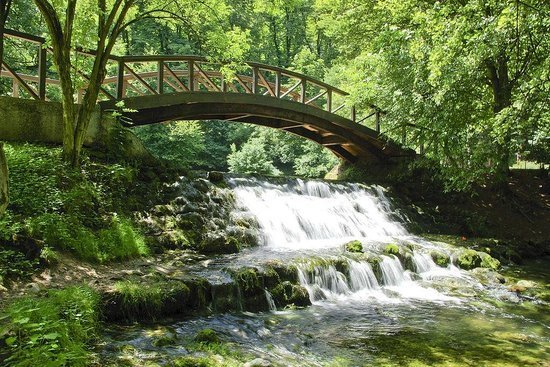 Sarajevo sa posetom Mostaru -Vrelo bosne -AquaTravel.rs