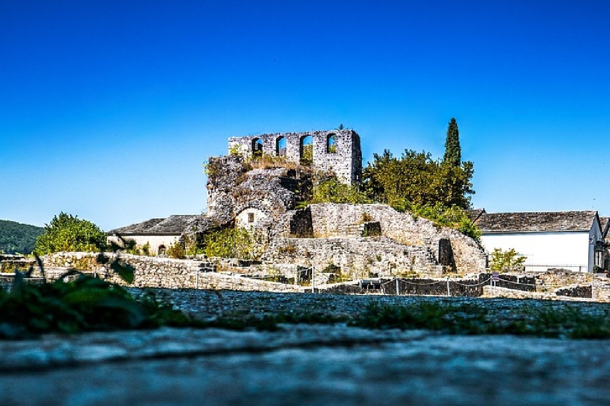 Dvorac Ioaninna ruševine