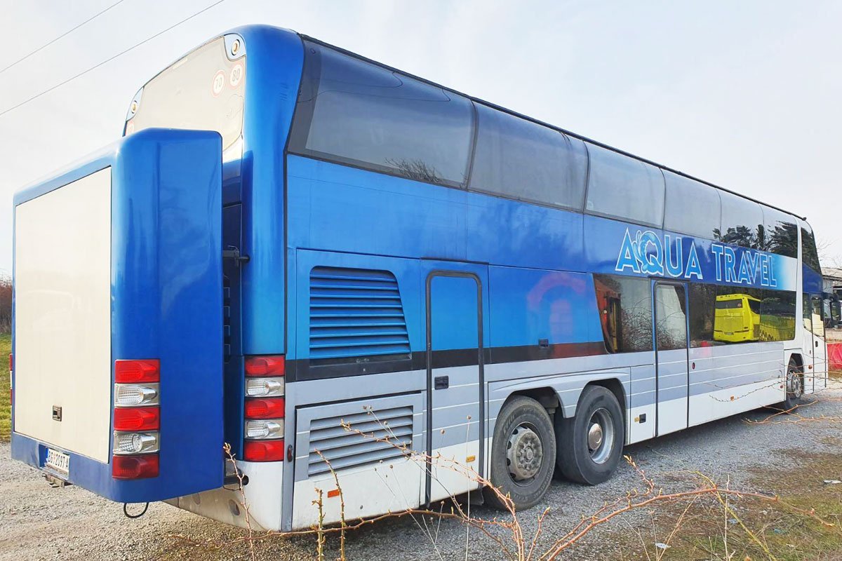 aqua travel autobus