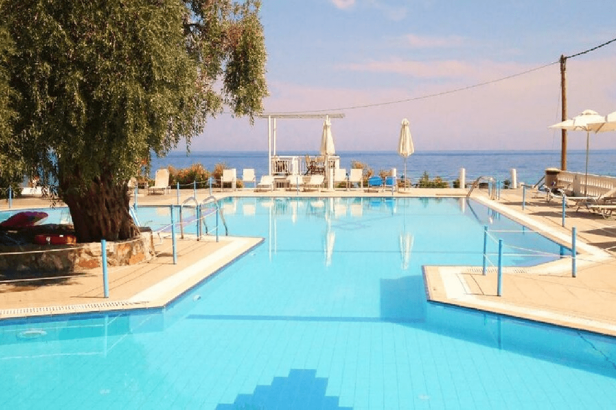 Hotel Maranton Beach bazen