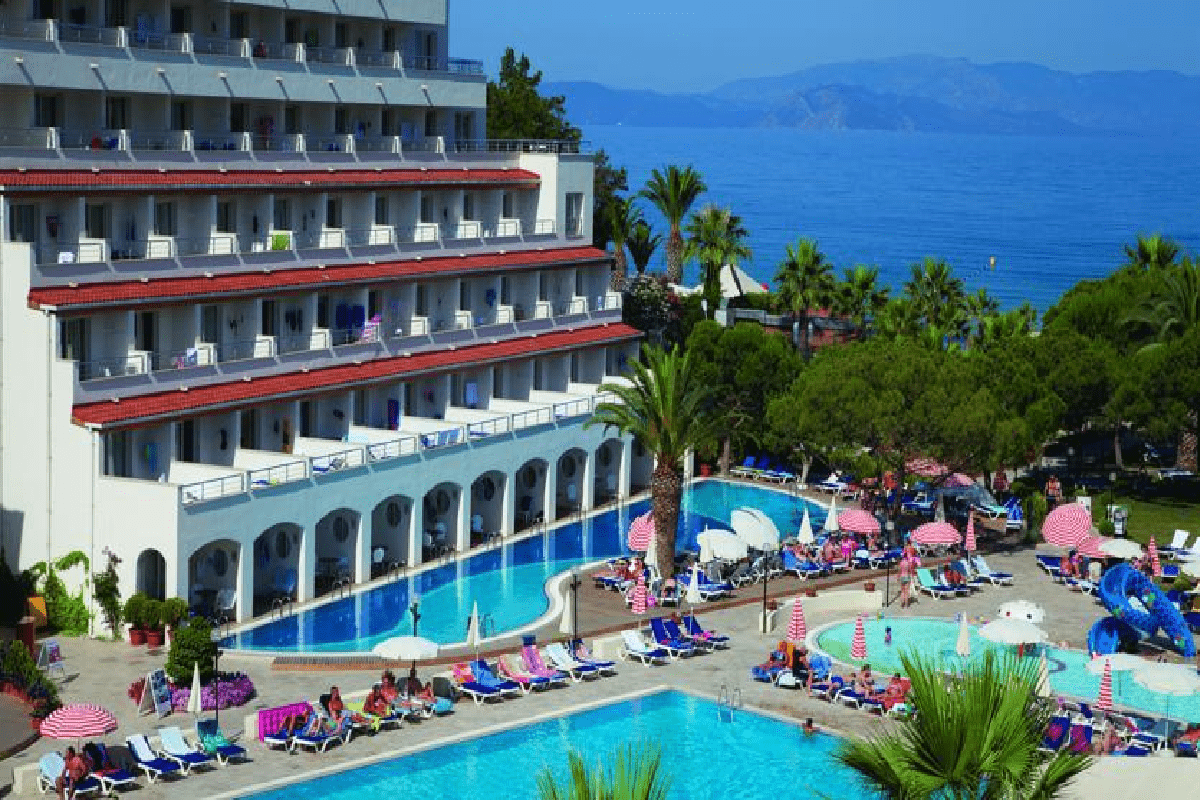 Hotel Batihan Beach Resort Kusadasi