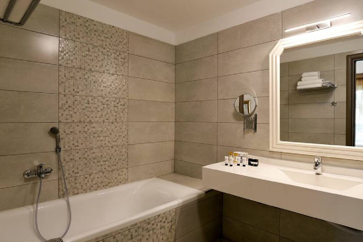 Hotel Palmariva kupatilo