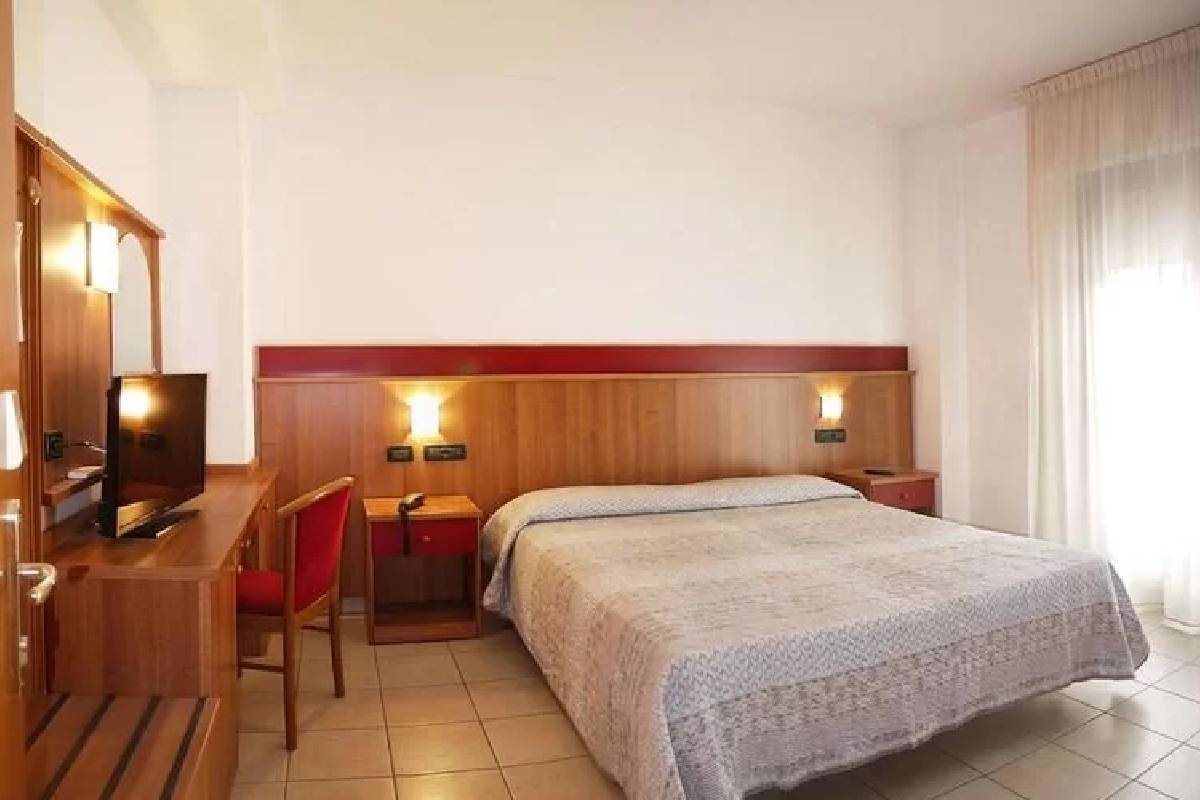 Alla Rotonda Lido di Jesolo francuski ležaj