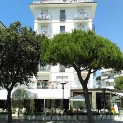 Alla Rotonda Lido di Jesolo spolja