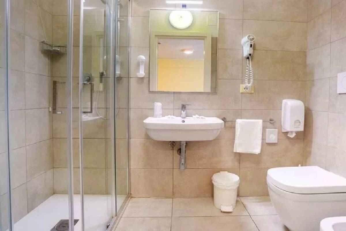 Hotel Alexander Lido di Jesolo kupatilo