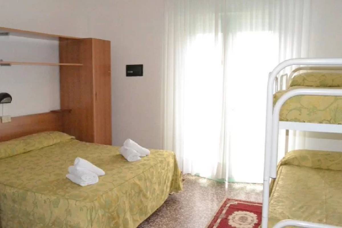 Hotel Mirage Lido di Jesolo soba s krevetima na sprat