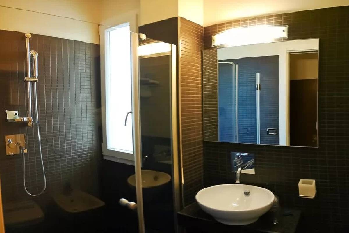 Hotel Santiago Lido di Jesolo kupatilo