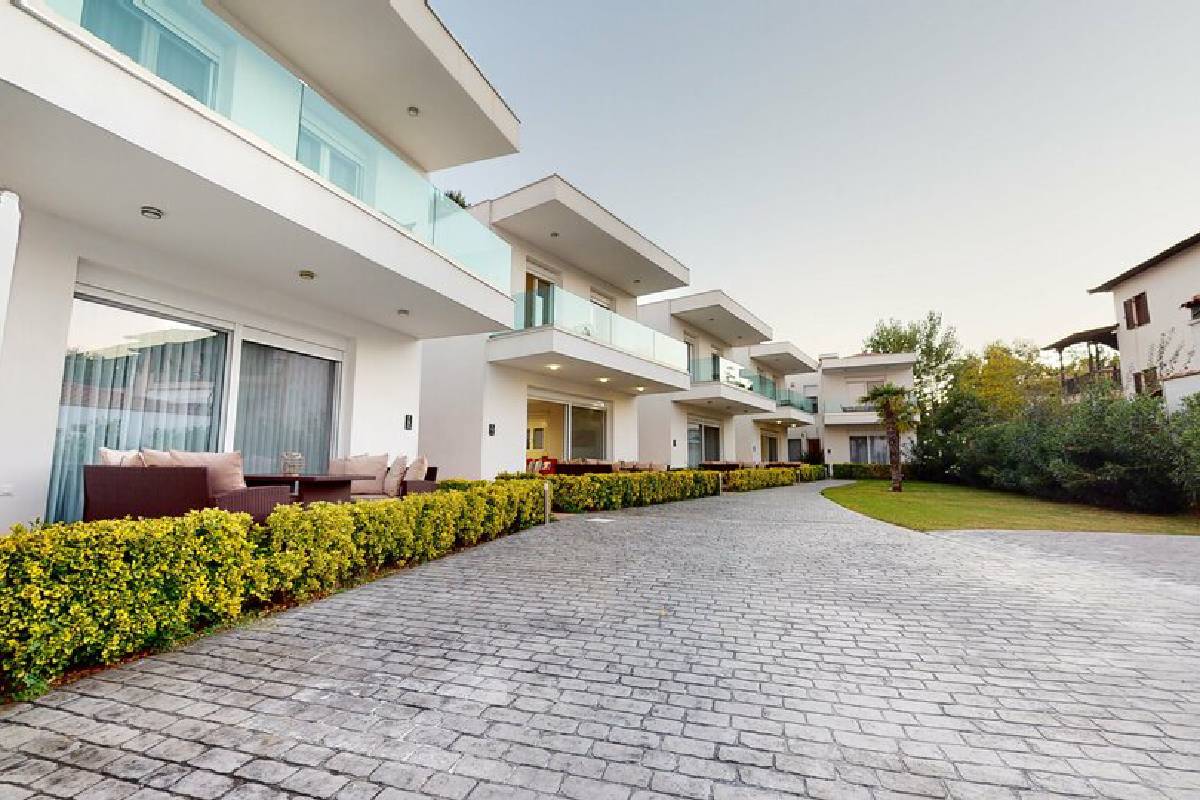 Acrotel Porto Brava Luxury Villas-Ormos Panagia prilaz
