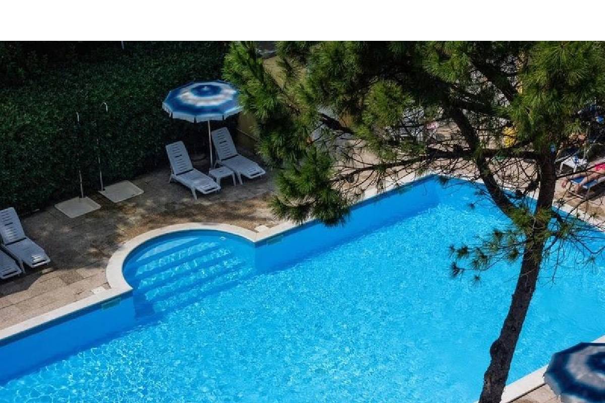 Hotel Bahama Rimini bazen