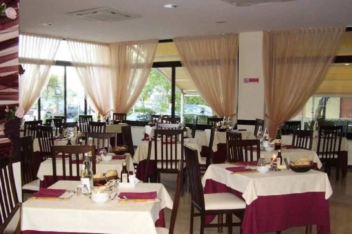 Hotel Crosal Rimini restoran