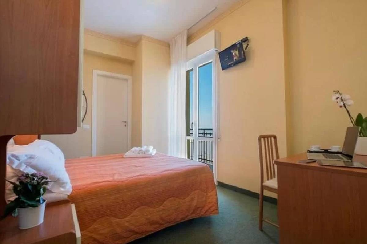 Hotel Crosal Rimini soba