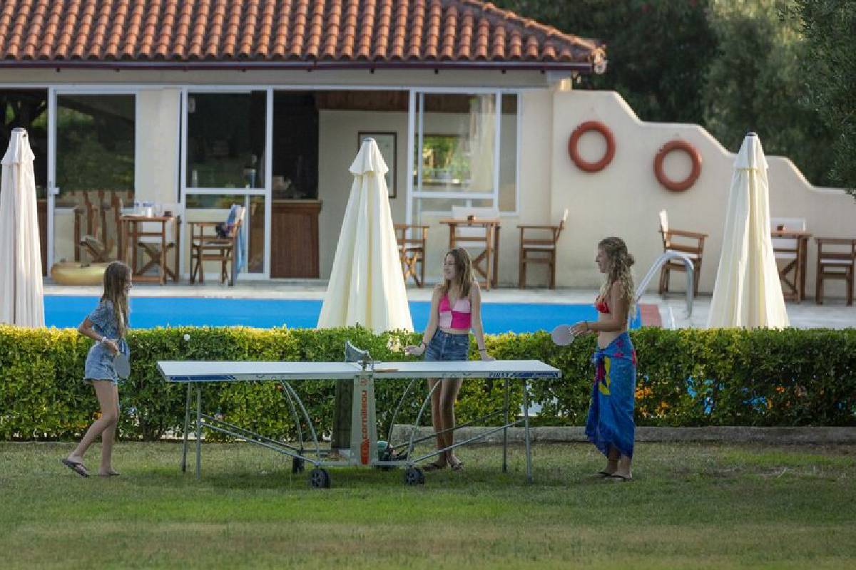 Hotel Julia Fourka stoni tenis