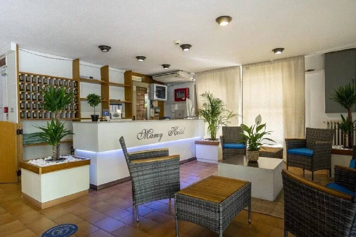 Hotel Mamy Rimini recepcija