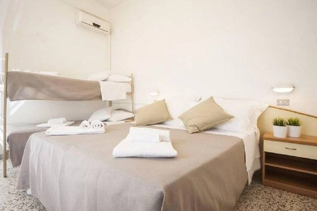 Hotel Mamy Rimini francuski ležaj