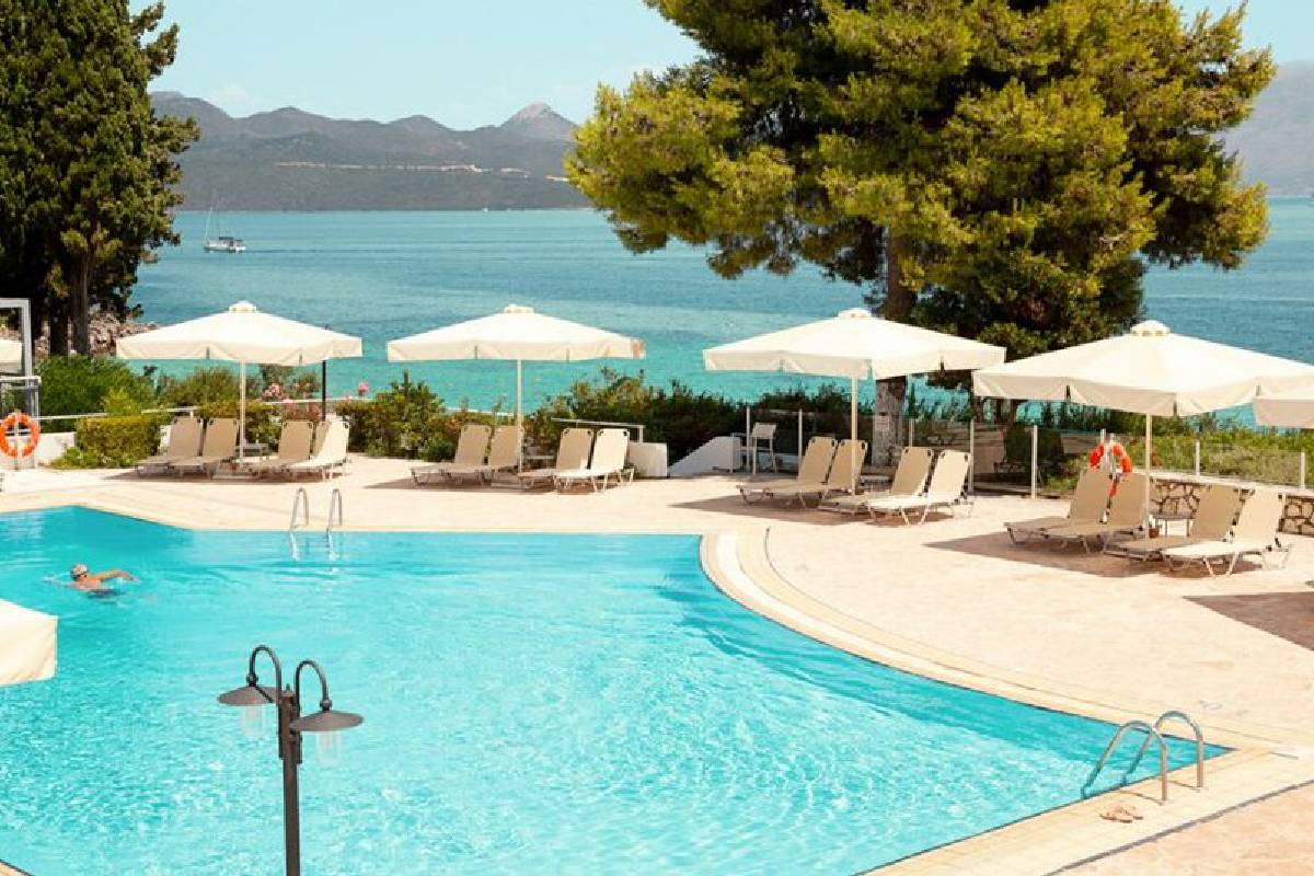 Hotel Porto Galini Nikiana bazen