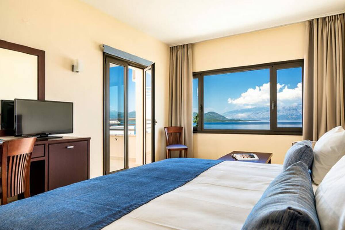 Hotel Porto Galini Nikiana smeštaj