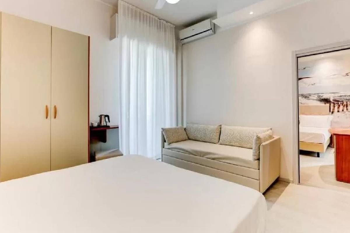 Hotel Simpathy Rimini smestaj