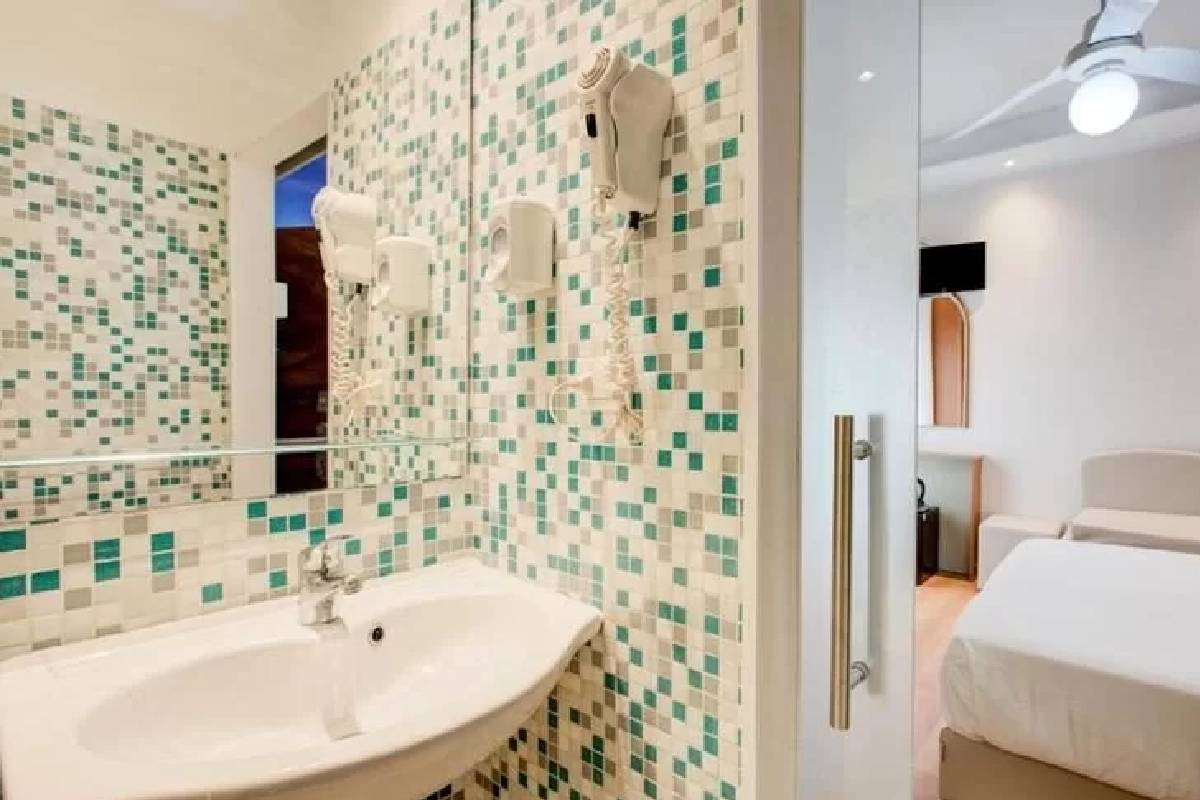 Hotel Simpathy Rimini kupatilo