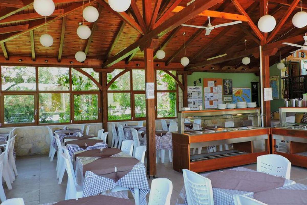 Hotel Julia Fourka restoran