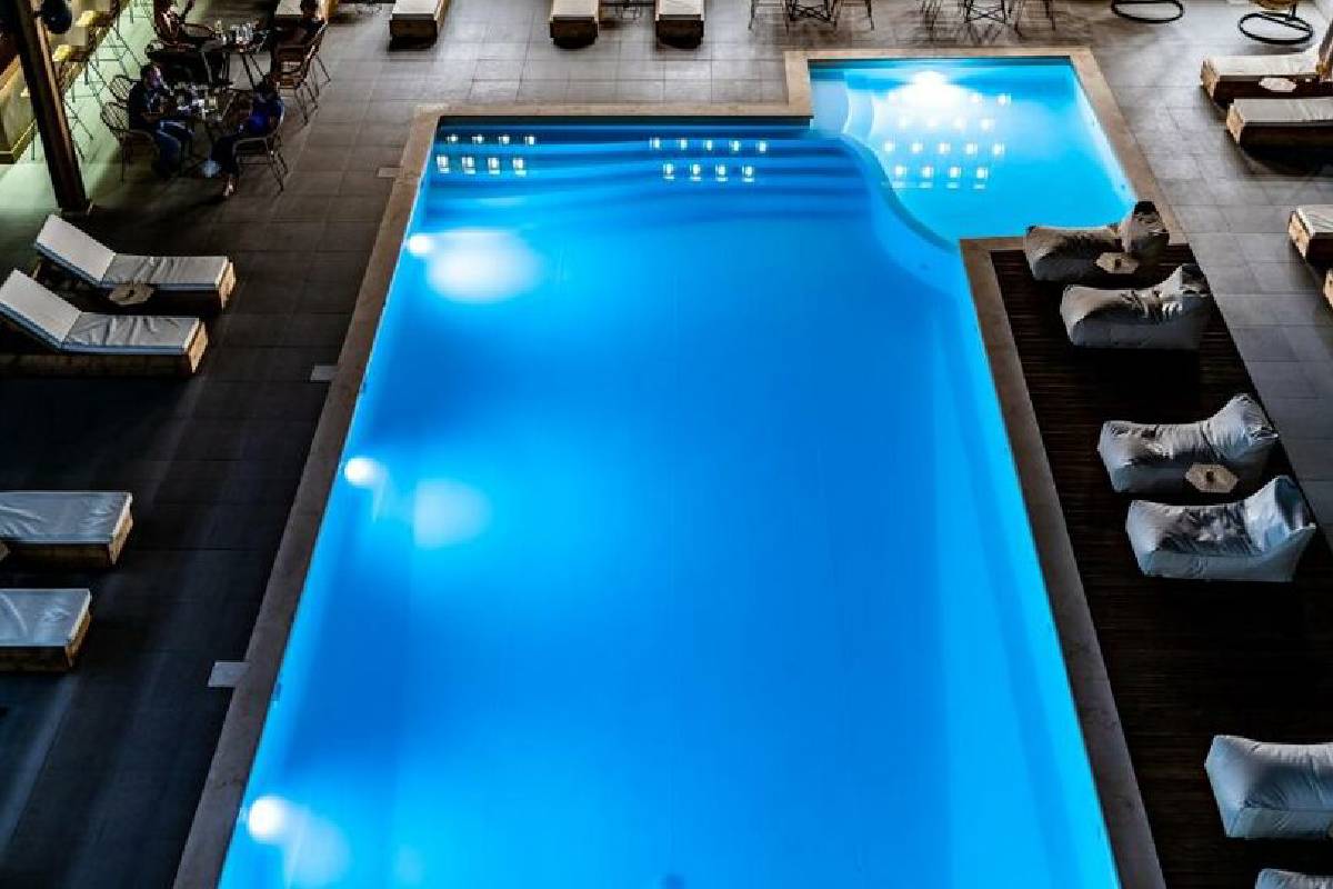Hotel Dafni Plus Leptokaria bazen noću