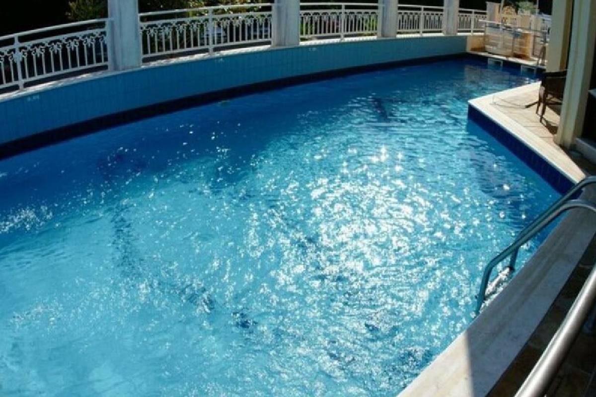 Hotel Eden Nei Pori bazen