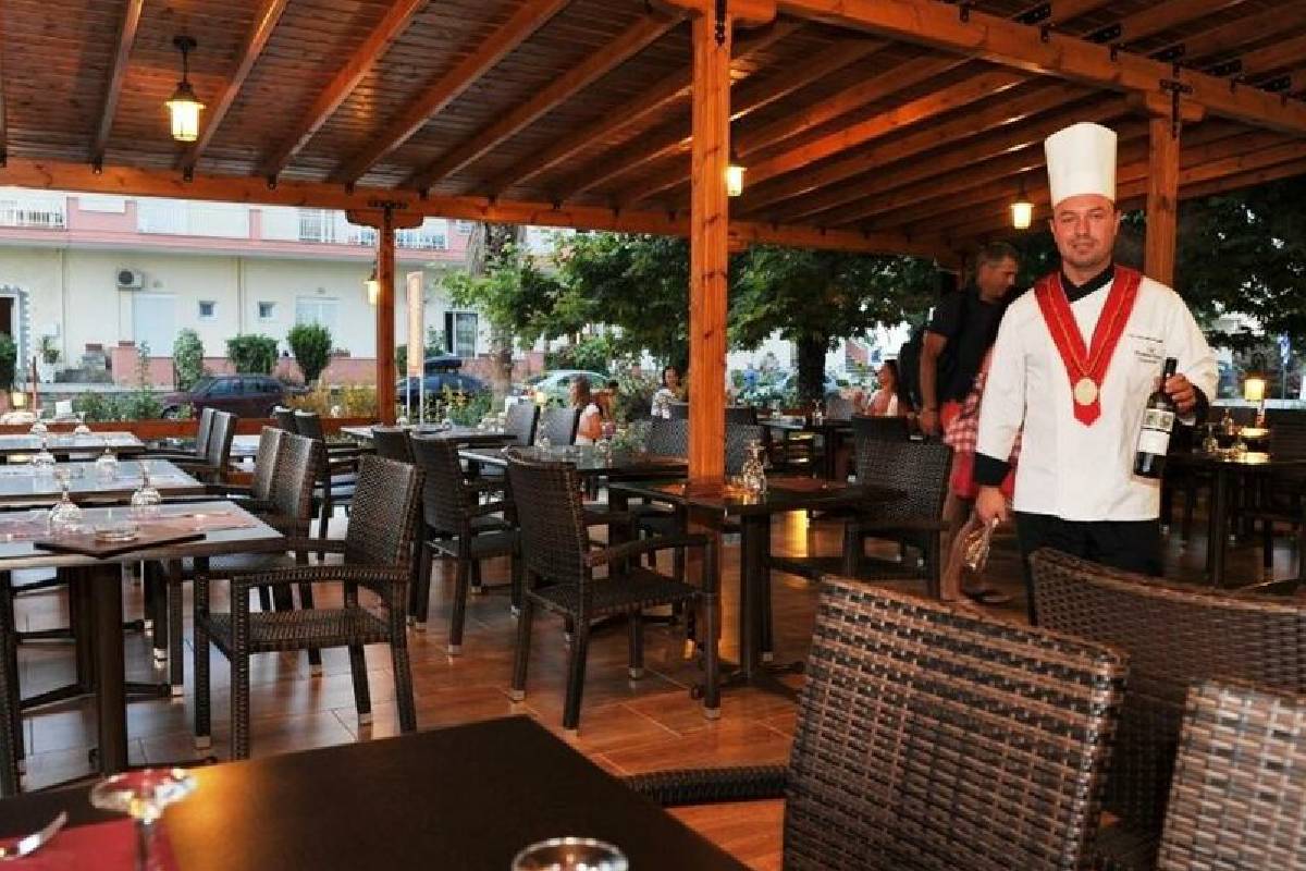 Hote Estelle Gerakini Sitonija restoran