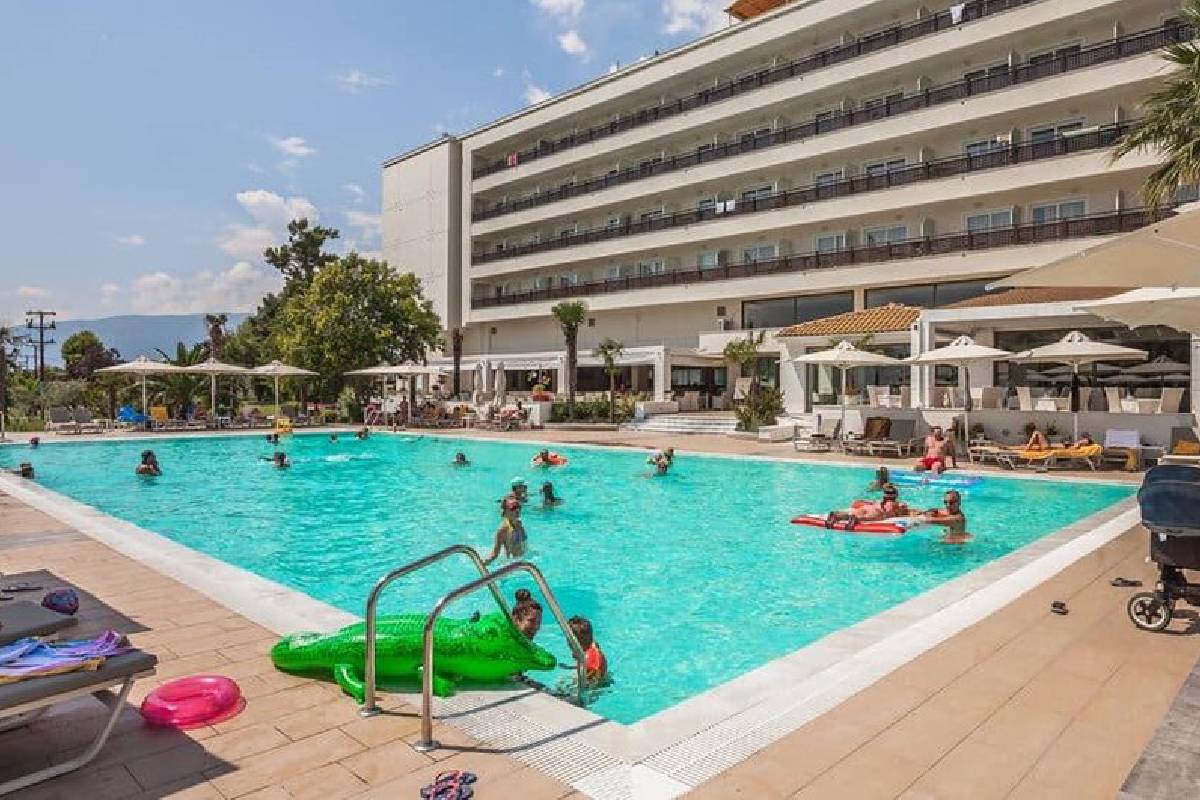 Hotel Olympian Bay Grand Leptokari bazen