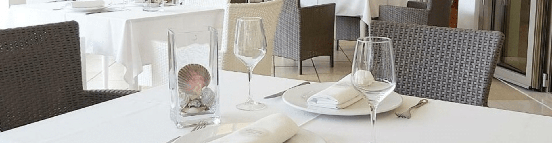 Akrogiali Exclusive Hotel header