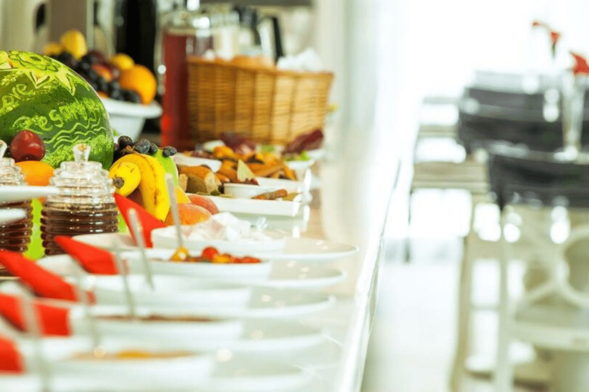 Hotel Core Polihrono svedski sto